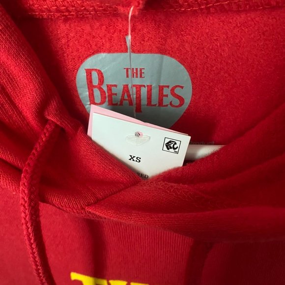 NWT Red Beatles Pullover Hoodie Size XS - Picture 3 of 3